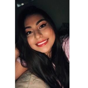 Meet your Posher, Vanessa